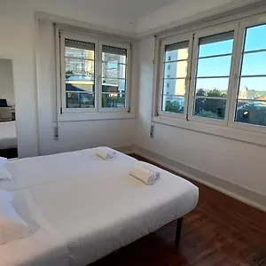 Hi - De Juventude Hostel